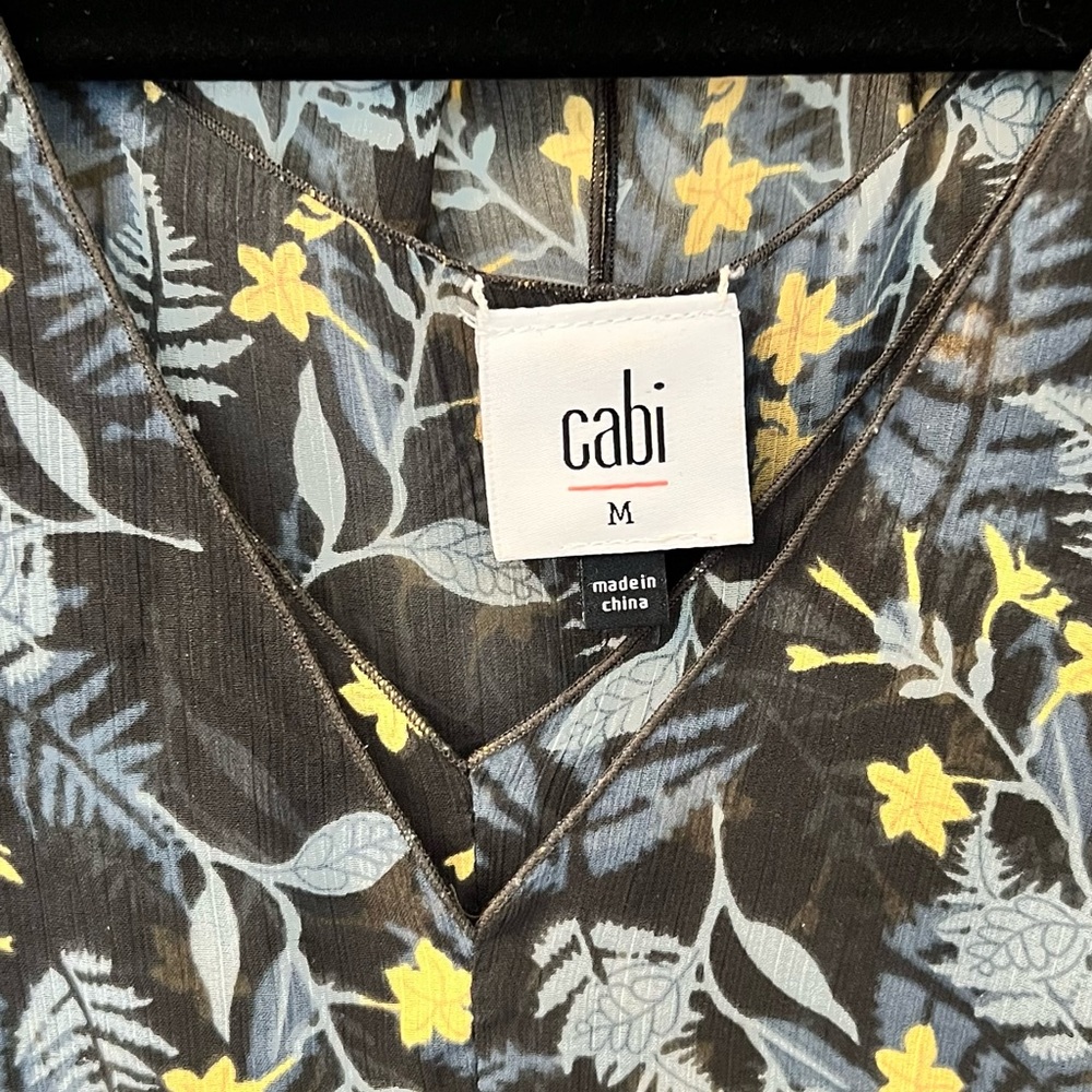 cabi Fern Blouse - Picture 3 of 5